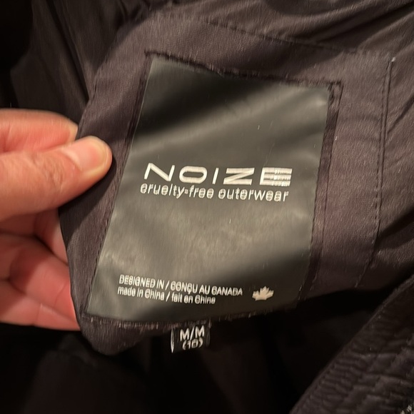 Noize woman's heavy winter jacket with faux fur - Picture 4 of 14